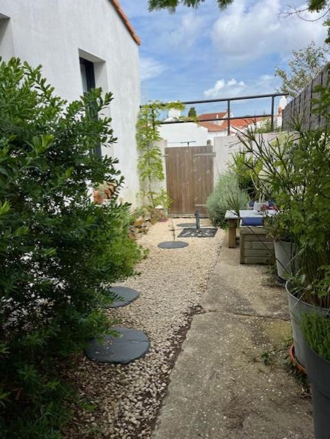 La Maisonnette La Gueriniere Exterior photo